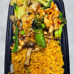 Best Chicken w. Garlic Sauce in Hornell, NY